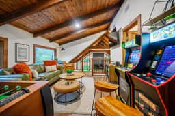 CreekSide Bliss Broken Bow