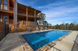 S'mores Lake View Escape