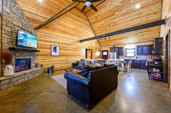 Blue Eagle Cabin Broken Bow